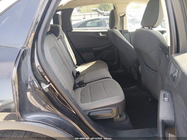 2020 FORD ESCAPE SE 8