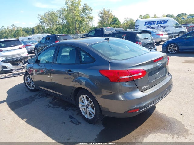 2017 FORD FOCUS SE 3
