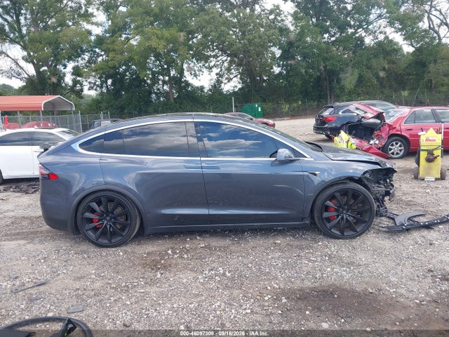 2020 TESLA MODEL X PERFORMANCE DUAL MOTOR ALL-WHEEL DRIVE 12
