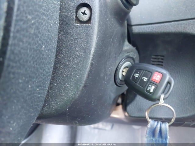 2017 TOYOTA COROLLA LE 11