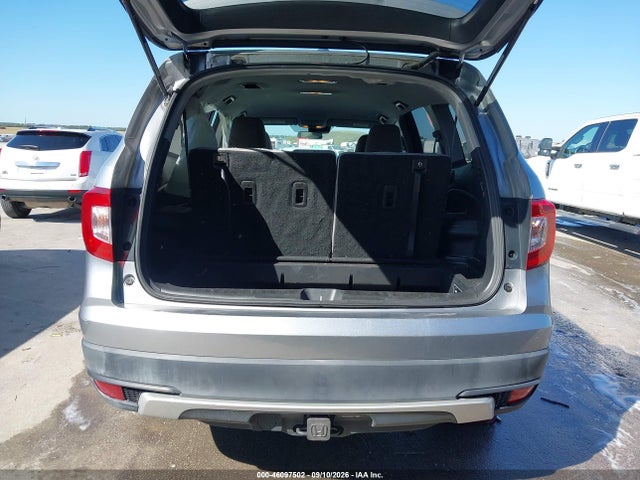 2019 HONDA PILOT EX 17