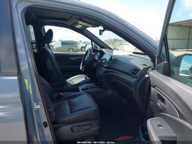 2023 HONDA PASSPORT AWD TRAILSPORT 5