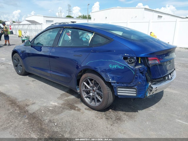2021 TESLA MODEL 3 LONG RANGE DUAL MOTOR ALL-WHEEL DRIVE 3