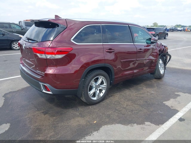 2018 TOYOTA HIGHLANDER LIMITED 4