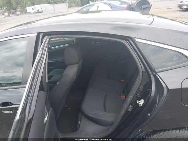2017 HONDA CIVIC LX 8