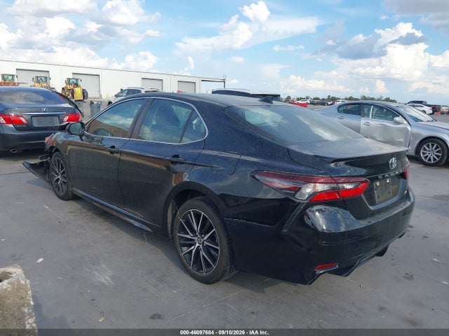 2023 TOYOTA CAMRY SE 3