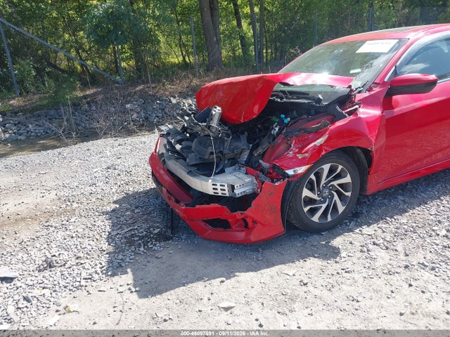 2018 HONDA CIVIC EX 6