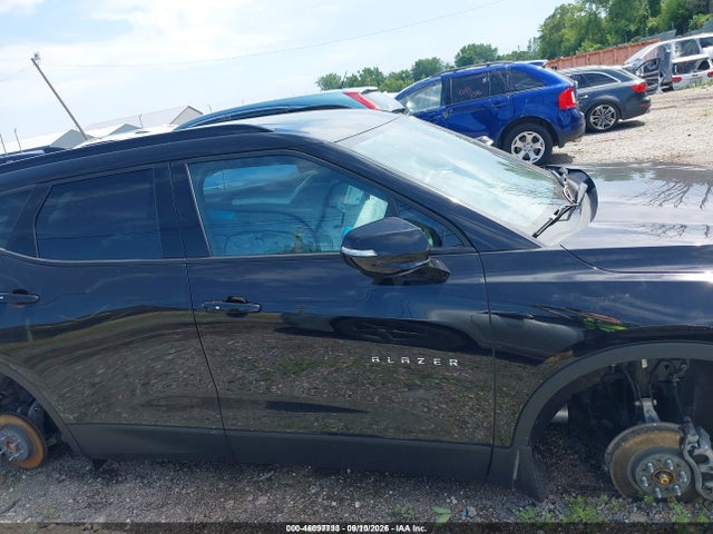 2022 CHEVROLET BLAZER FWD 2LT 12
