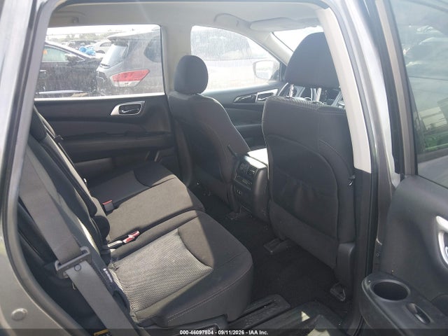 2019 NISSAN PATHFINDER S 8