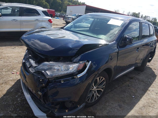 2017 MITSUBISHI OUTLANDER ES 2