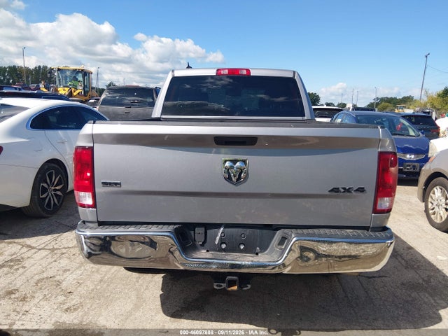 2022 RAM 1500 CLASSIC SLT 4X2 5'7 BOX 17