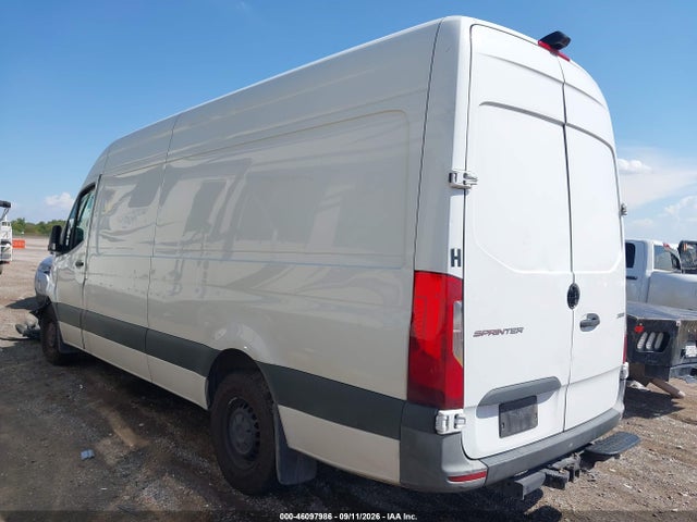 2023 MERCEDES-BENZ SPRINTER 2500 HIGH ROOF 4-CYL DIESEL HO 3