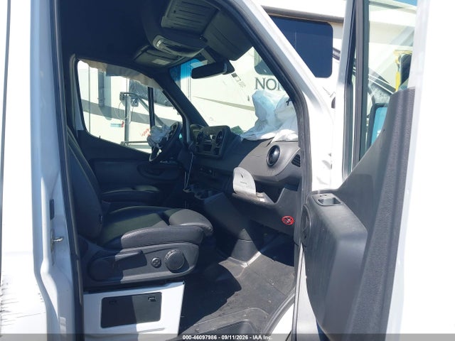 2023 MERCEDES-BENZ SPRINTER 2500 HIGH ROOF 4-CYL DIESEL HO 5