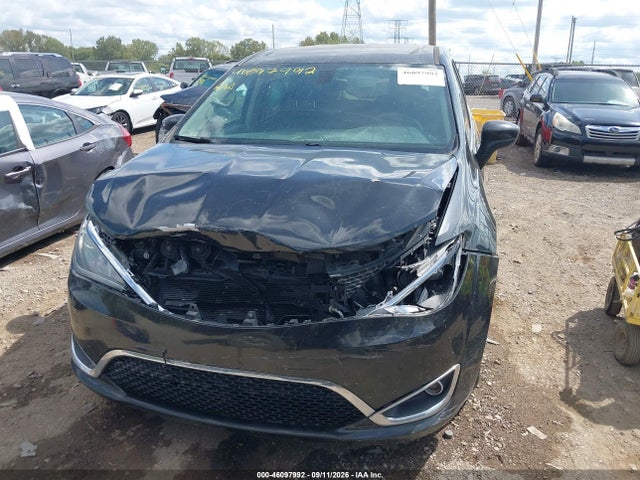 2017 CHRYSLER PACIFICA TOURING PLUS 12