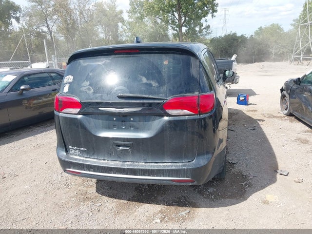 2017 CHRYSLER PACIFICA TOURING PLUS 16