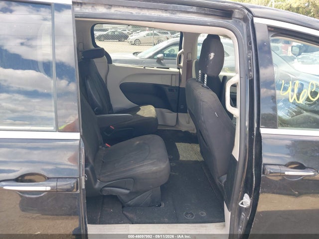2017 CHRYSLER PACIFICA TOURING PLUS 8