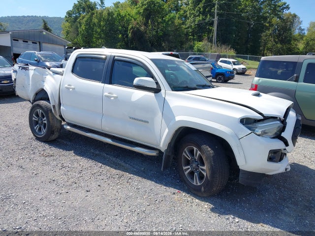 2016 TOYOTA TACOMA TRD SPORT