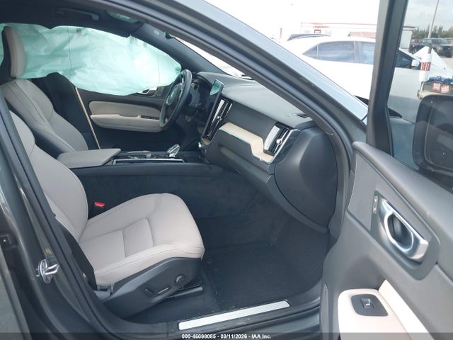 2026 VOLVO XC60 B5 CORE 5