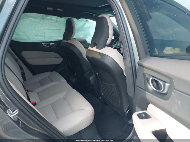 2026 VOLVO XC60 B5 CORE 8