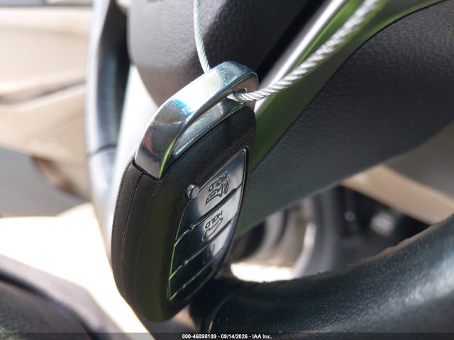2017 HYUNDAI TUCSON SE PLUS 11
