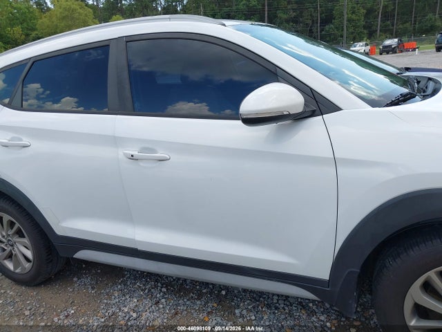 2017 HYUNDAI TUCSON SE PLUS 13