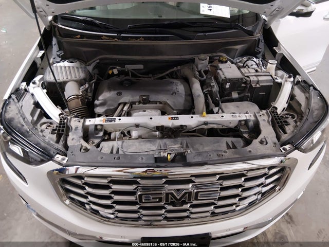 2019 GMC TERRAIN DENALI 10