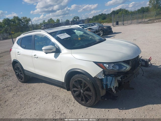 2017 NISSAN ROGUE SL