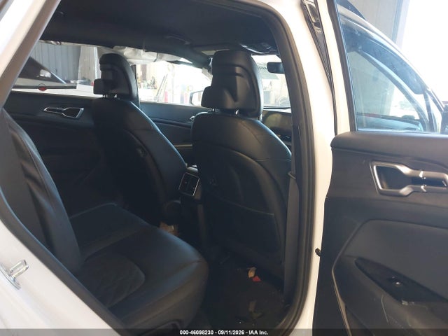 2023 KIA SPORTAGE X-LINE 8