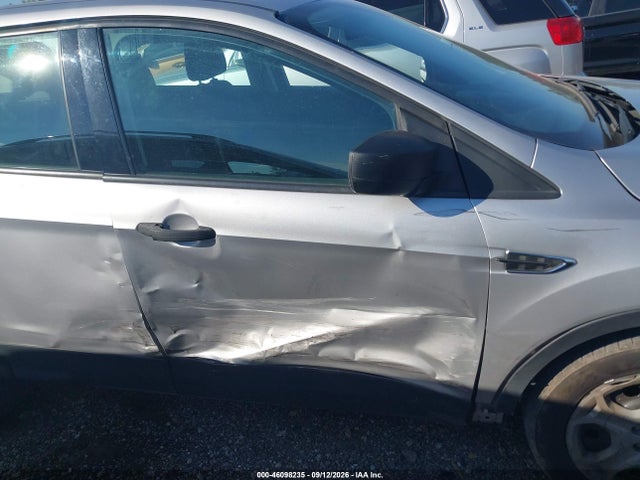 2017 FORD ESCAPE S 6