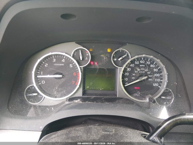 2017 TOYOTA TUNDRA SR5 5.7L V8 7