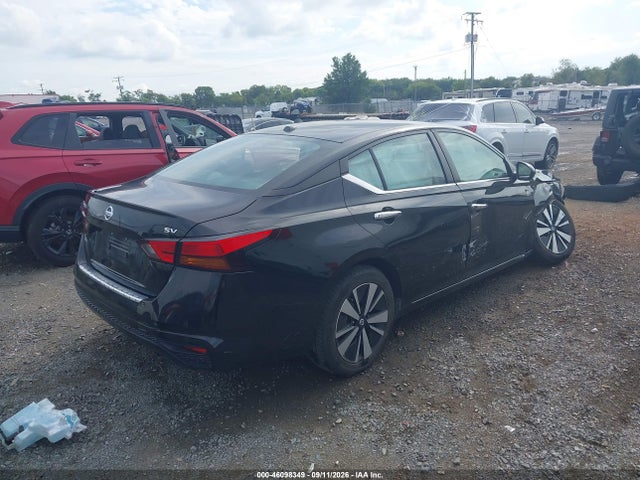 2022 NISSAN ALTIMA SV FWD 4