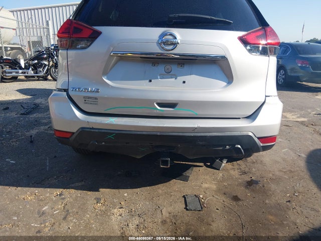 2017 NISSAN ROGUE S 6
