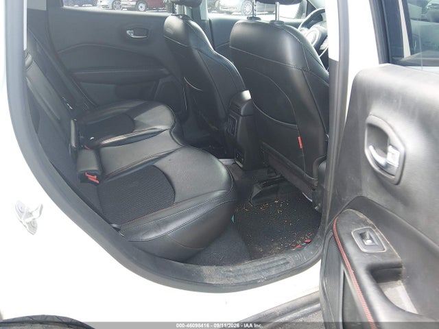 2019 JEEP COMPASS TRAILHAWK 4X4 8