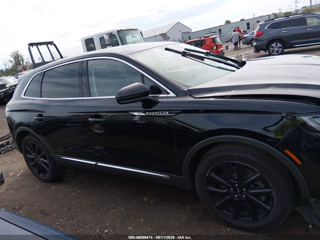2022 LINCOLN NAUTILUS RESERVE 14