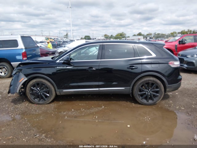 2022 LINCOLN NAUTILUS RESERVE 15