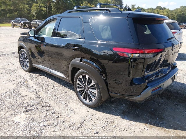 2026 NISSAN PATHFINDER PLATINUM 3