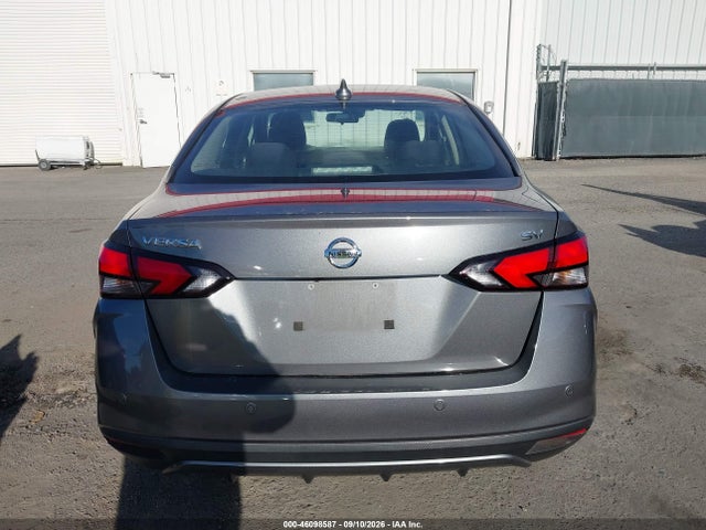 2021 NISSAN VERSA SV XTRONIC CVT 17