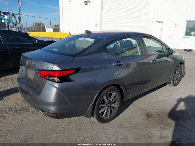 2021 NISSAN VERSA SV XTRONIC CVT 4