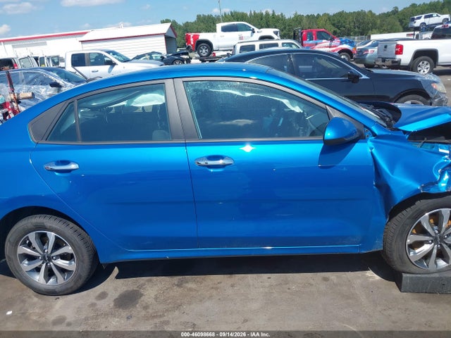 2022 KIA RIO S 13