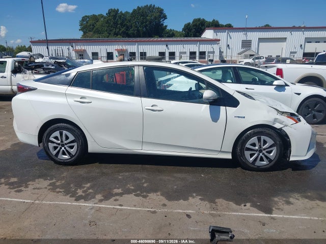 2017 TOYOTA PRIUS FOUR 13