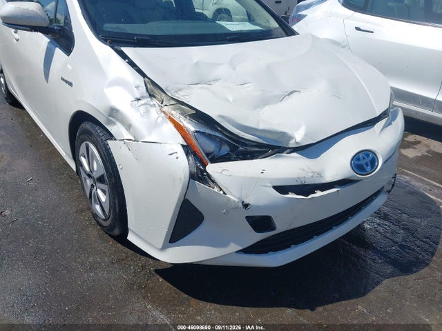 2017 TOYOTA PRIUS FOUR 6
