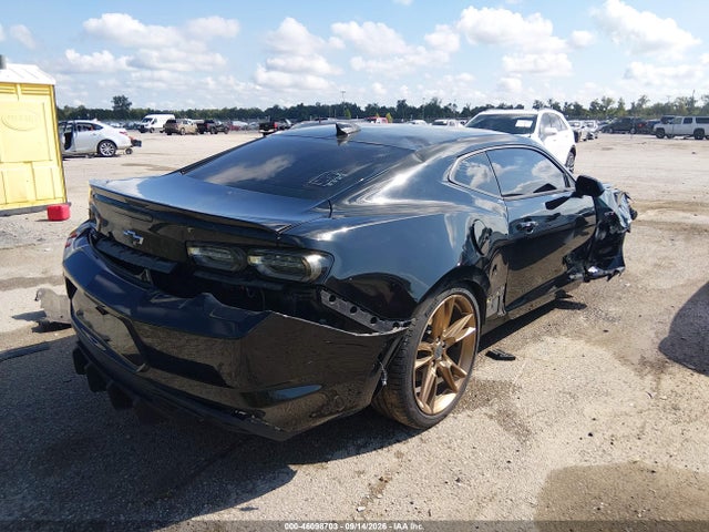 2021 CHEVROLET CAMARO RWD LT1 4