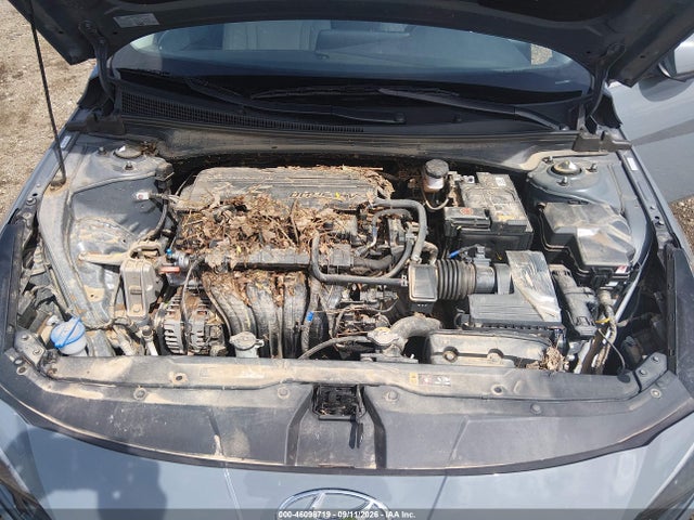2023 HYUNDAI ELANTRA LIMITED 10