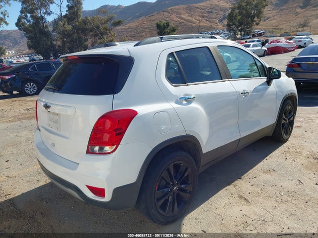 2018 CHEVROLET TRAX LT 4