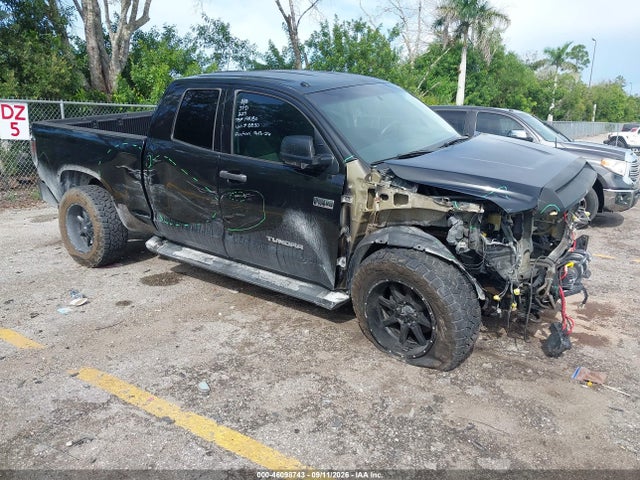 2015 TOYOTA TUNDRA SR5 5.7L V8