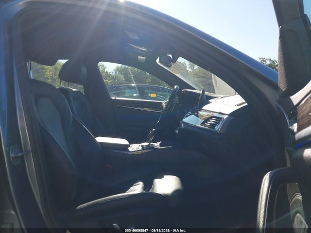 2019 BMW 530I XDRIVE 5
