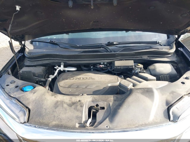 2022 HONDA PILOT AWD TOURING 7 PASSENGER 10
