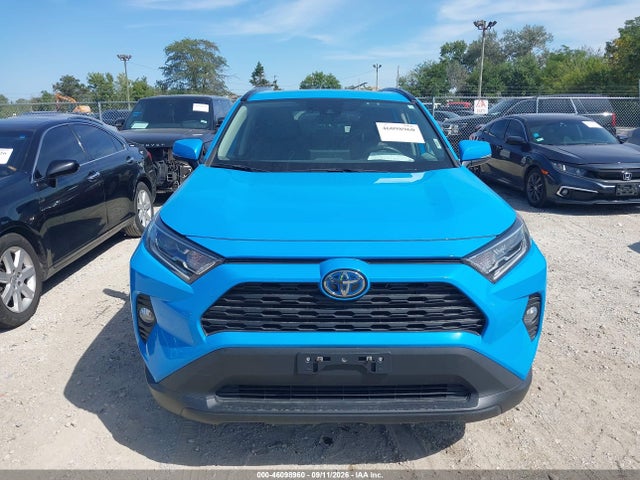 2021 TOYOTA RAV4 HYBRID XLE 12