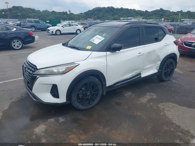 2023 NISSAN KICKS SR XTRONIC CVT 2