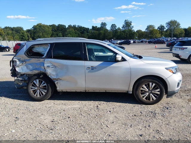 2019 NISSAN PATHFINDER SV 13